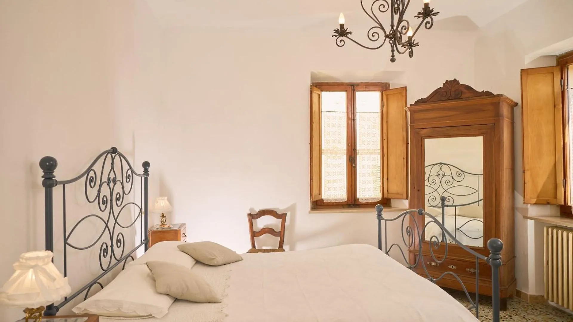 Lägenhet Casa Belvedere San Casciano dei Bagni